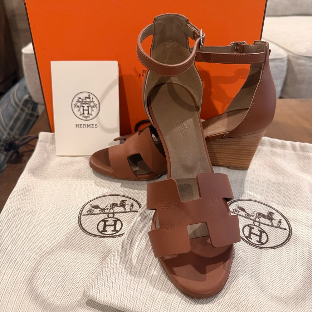 Hermes Legend Wedges